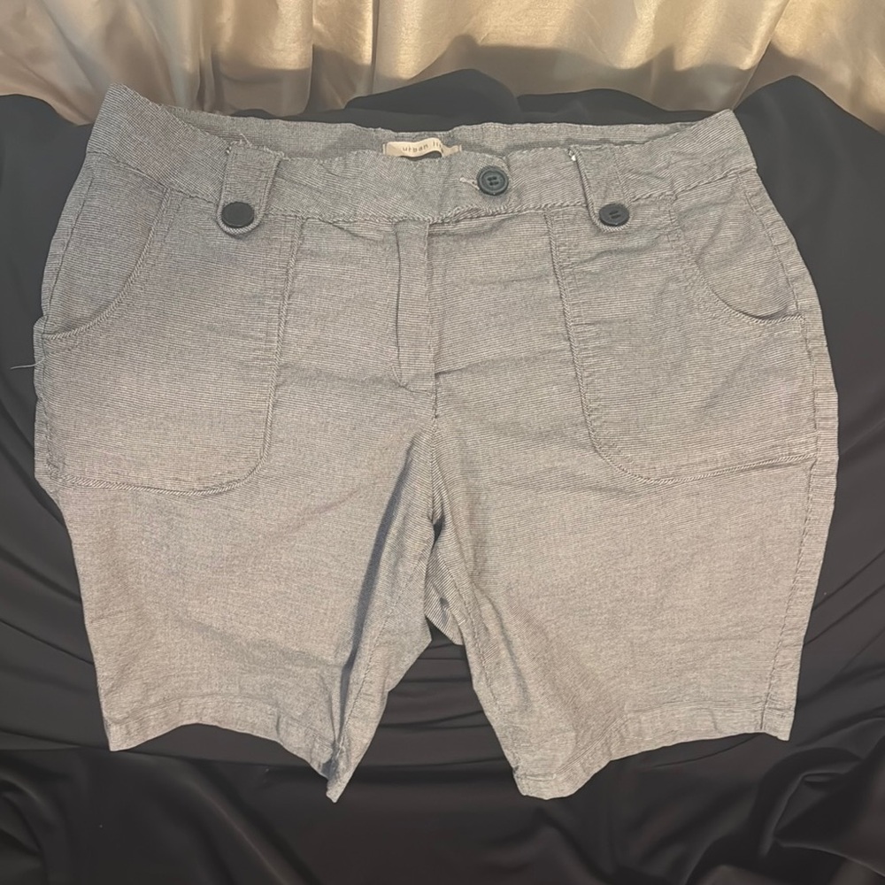 Gray Bermuda Shorts with Classic Flat-Front Design